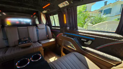 Mercedes Vito VIP für den Hoteltransfer